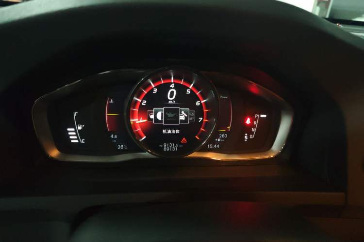 Used Volvo S60 2016 S60L T4 Zhiyuan Edition Instrument Cluster
