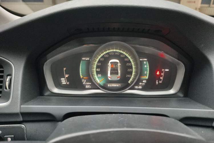 Used Volvo S60 2016 S60L T5 Intelligent Drive Edition Instrument Cluster