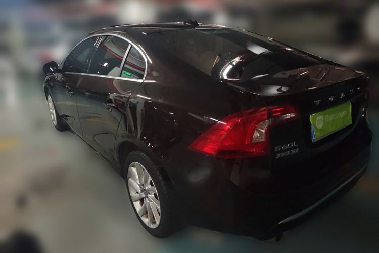Used Volvo S60 2016 S60L T4 Zhiyuan Edition Rear Left 45 Deg