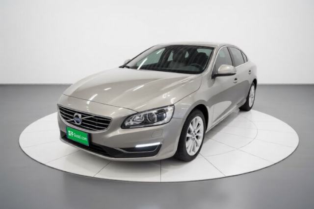 Używany Volvo S60 2016 S60L T4 Zhiyuan Edition