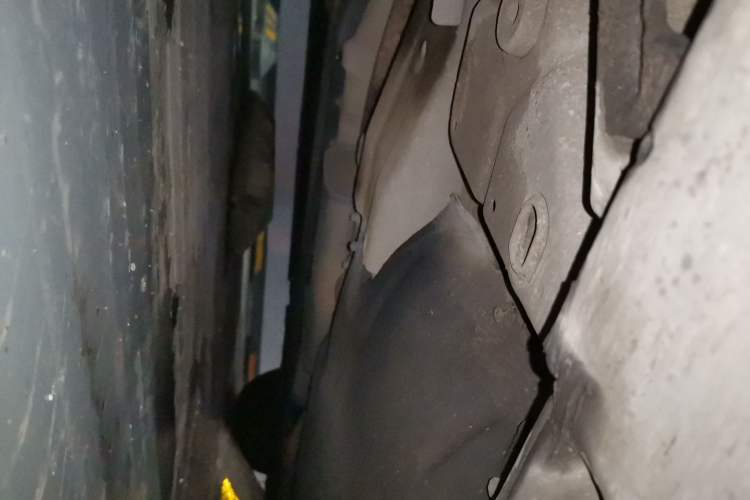 Used Volvo S60 2016 S60L T4 Zhiyuan Edition Chassis Front Left
