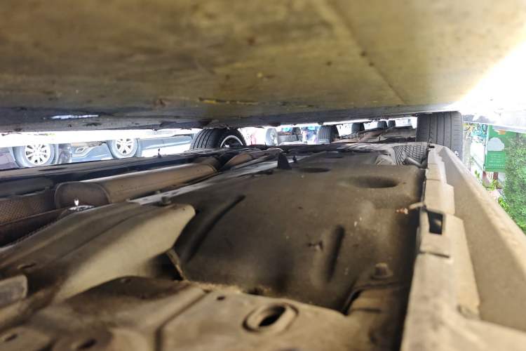 Used Volvo S60 2016 S60L T4 Zhiyuan Edition Chassis Front Right