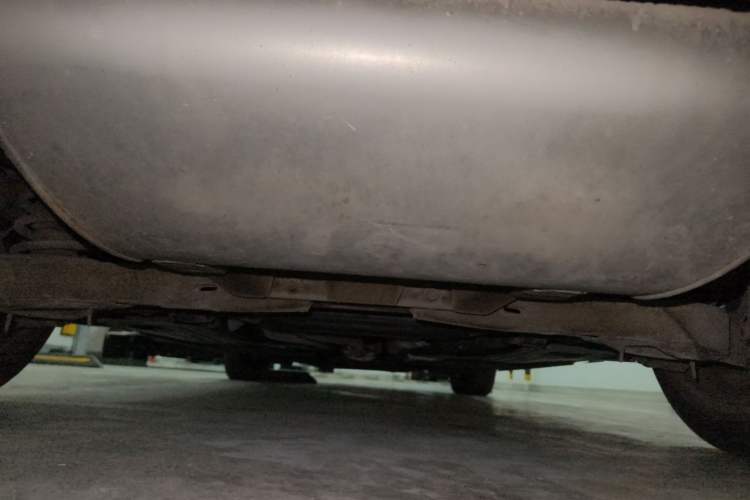 Used Volvo S60 2016 S60L T4 Zhiyuan Edition Chassis Rear