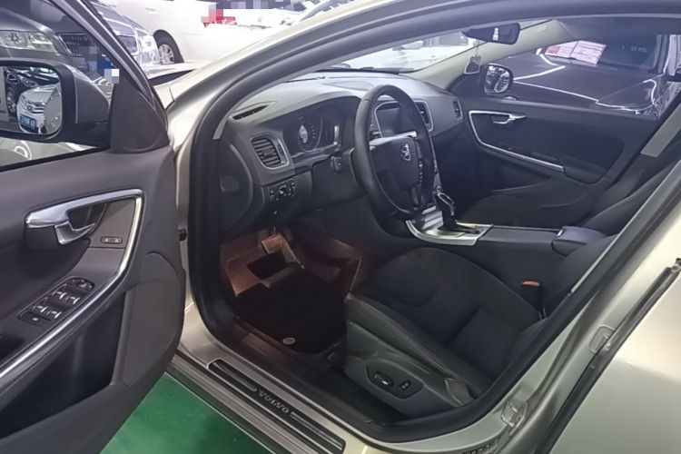 Used Volvo S60 2016 S60L T3 Smart Drive Edition Driver Seat