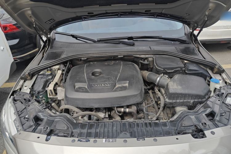 Used Volvo S60 2016 S60L T5 Intelligent Drive Edition Engine Bay