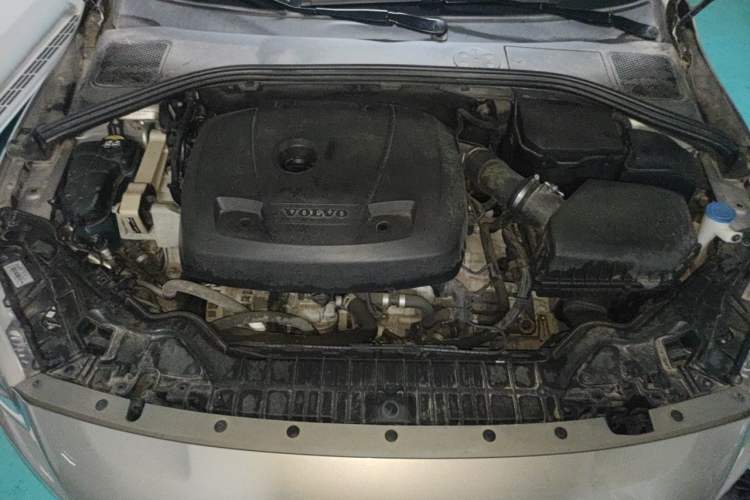Used Volvo S60 2016 S60L T5 Intelligent Drive Edition Engine Bay
