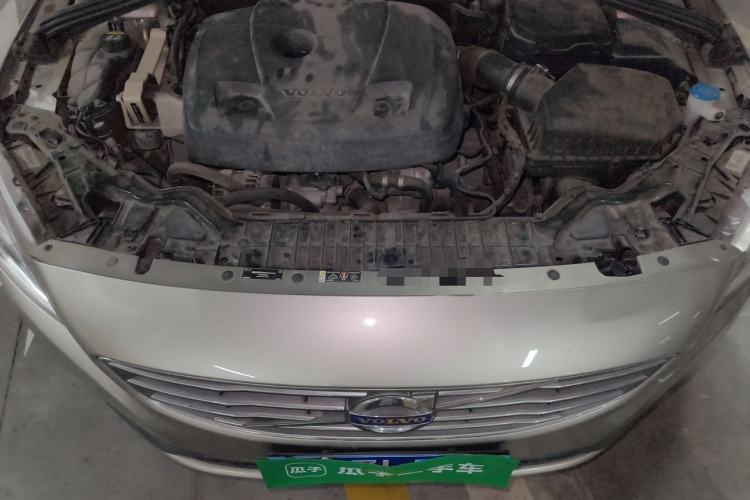 Used Volvo S60 2016 S60L T4 Zhiyuan Edition Engine Bay