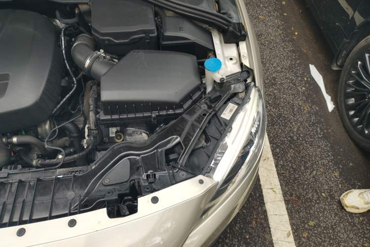 Used Volvo S60 2016 S60L T3 Smart Drive Edition Engine Bay Left
