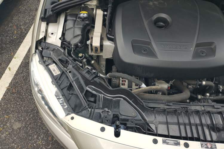 Used Volvo S60 2016 S60L T3 Smart Drive Edition Engine Bay Right