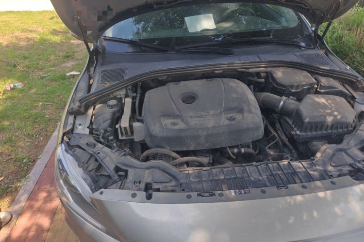 Used Volvo S60 2016 S60L T3 Smart Drive Edition Engine Bay Right