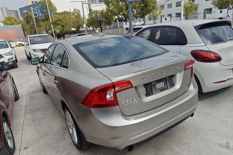 Used Volvo S60 2016 S60L T4 Zhiyuan Edition Exterior 2