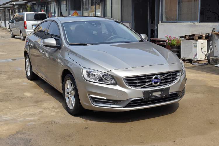 Used Volvo S60 2016 S60L T3 Smart Drive Edition Exterior 2