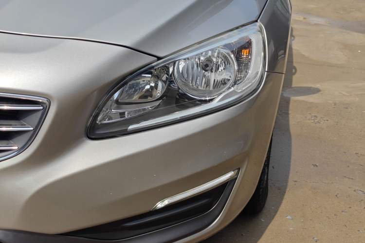 Used Volvo S60 2016 S60L T3 Smart Drive Edition Exterior 3