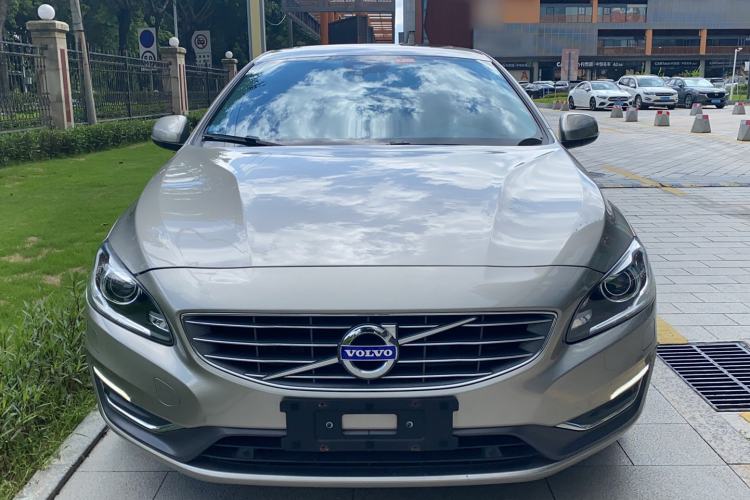 Used Volvo S60 2016 S60L T4 Zhiyuan Edition Front