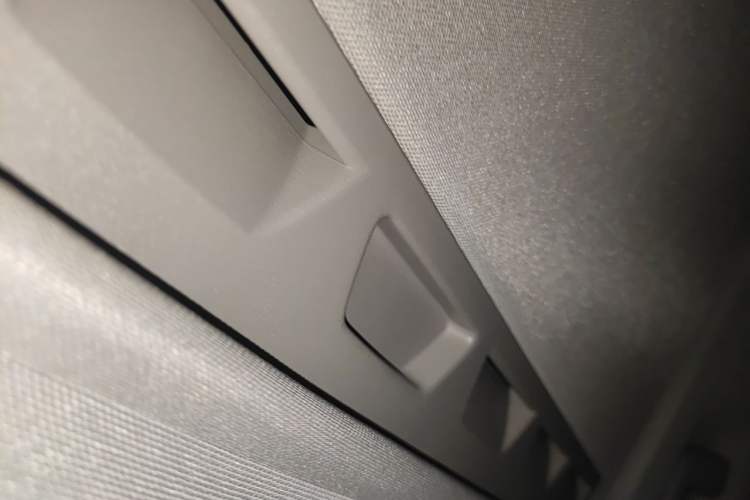 Used Volvo S60 2016 S60L T5 Intelligent Drive Edition Headliner