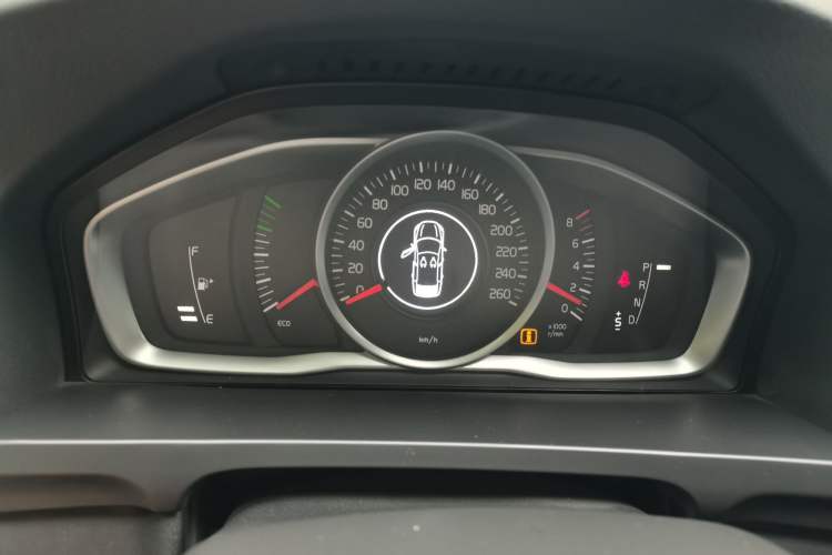 Used Volvo S60 2016 S60L T3 Smart Drive Edition Instrument Cluster