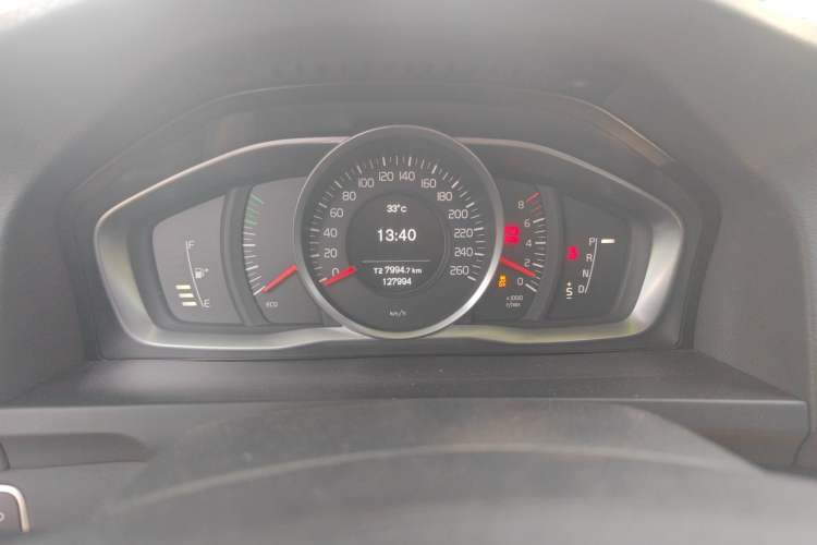 Used Volvo S60 2016 S60L T3 Smart Drive Edition Odometer Close Up