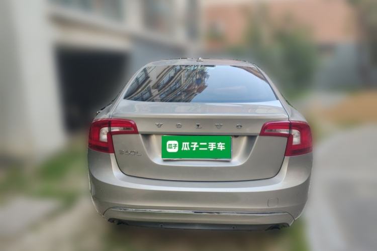 Used Volvo S60 2016 S60L T4 Zhiyuan Edition Rear