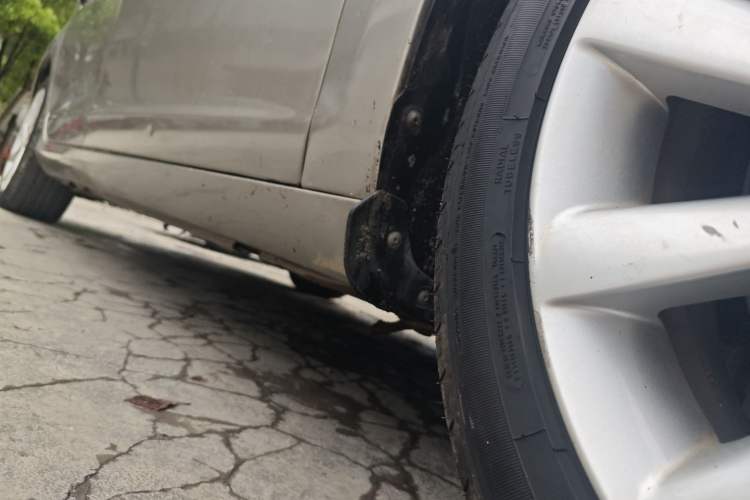 Used Volvo S60 2016 S60L T4 Zhiyuan Edition Right Side Sill