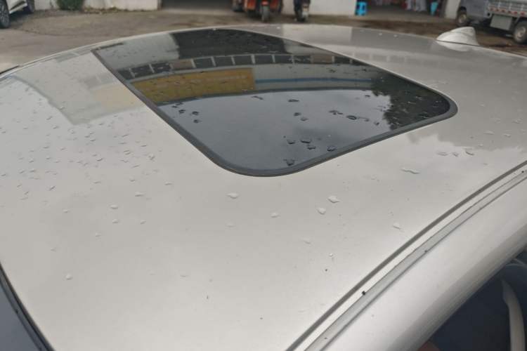 Used Volvo S60 2016 S60L T4 Zhiyuan Edition Roof