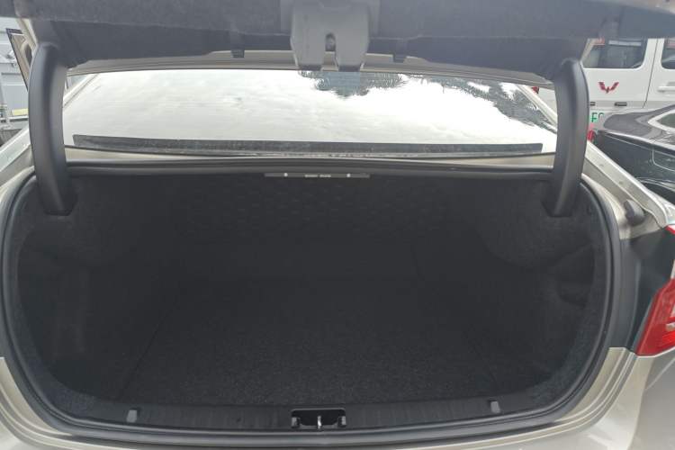 Used Volvo S60 2016 S60L T5 Intelligent Drive Edition Trunk
