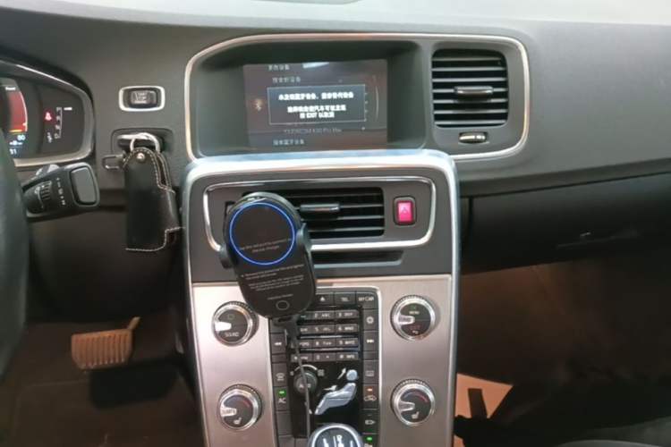 Used Volvo S60 2016 S60L T4 Zhiyuan Edition Audio And AC Panel