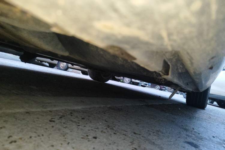 Used Volvo S60 2016 S60L T4 Zhiyuan Edition Chassis Front Left