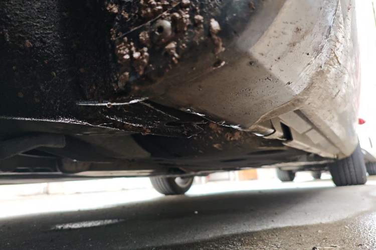 Used Volvo S60 2016 S60L T4 Zhiyuan Edition Chassis Front Left