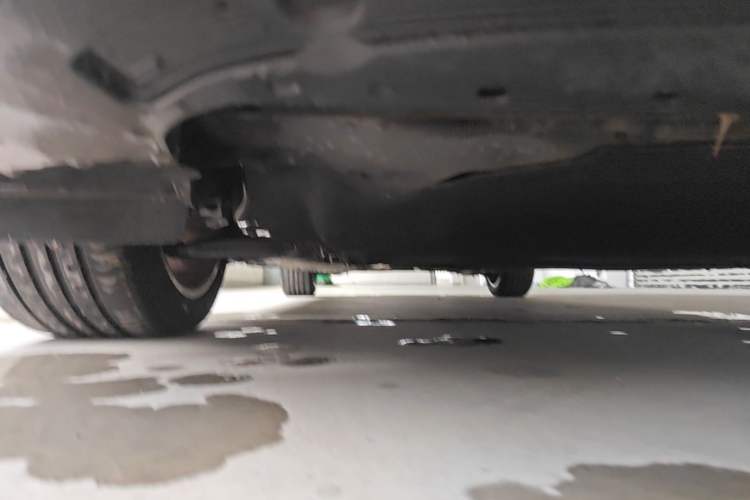 Used Volvo S60 2016 S60L T4 Zhiyuan Edition Chassis Front Right
