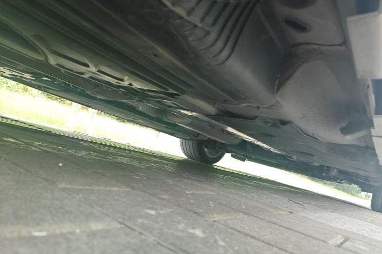 Used Volvo S60 2016 S60L T4 Zhiyuan Edition Chassis Rear Right