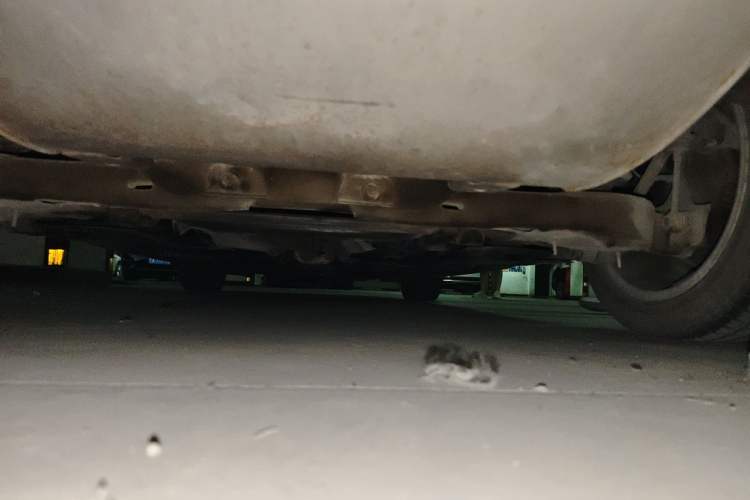Used Volvo S60 2016 S60L T4 Zhiyuan Edition Chassis Rear