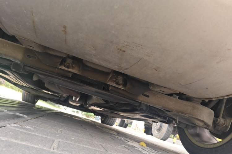 Used Volvo S60 2016 S60L T4 Zhiyuan Edition Chassis Rear