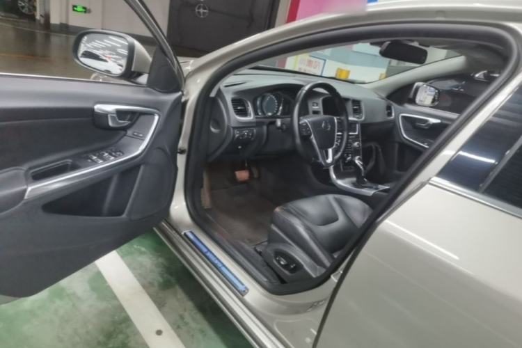 Used Volvo S60 2016 S60L T5 Intelligent Drive Edition Driver Seat