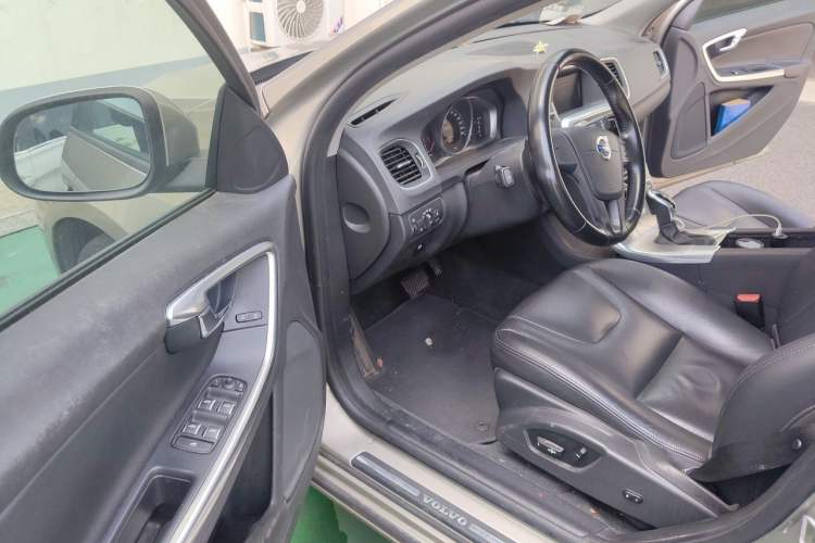 Used Volvo S60 2016 S60L T3 Smart Drive Edition Driver Seat