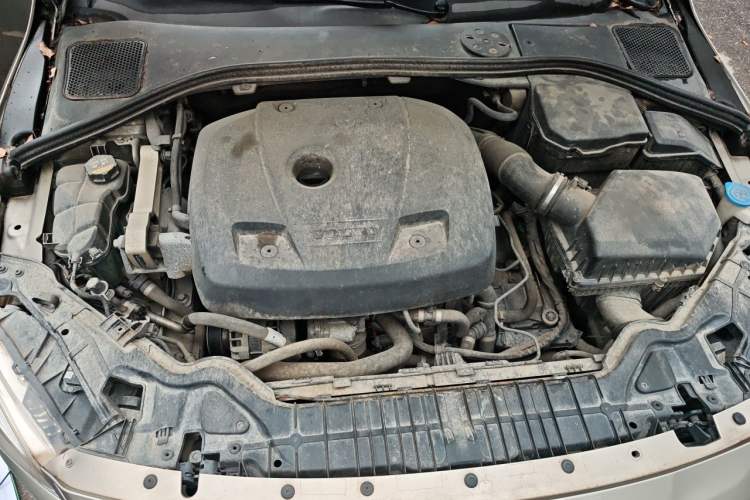 Used Volvo S60 2016 S60L T5 Intelligent Drive Edition Engine Bay