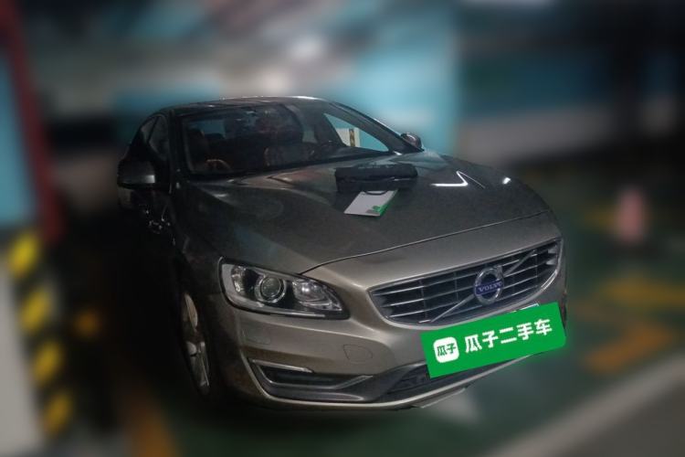 Used Volvo S60 2016 S60L T5 Intelligent Drive Edition Front Right 45 Deg