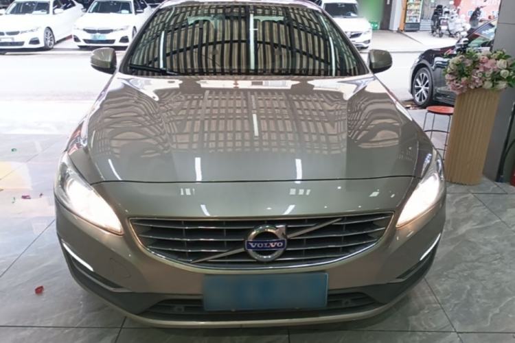 Used Volvo S60 2016 S60L T4 Zhiyuan Edition Front