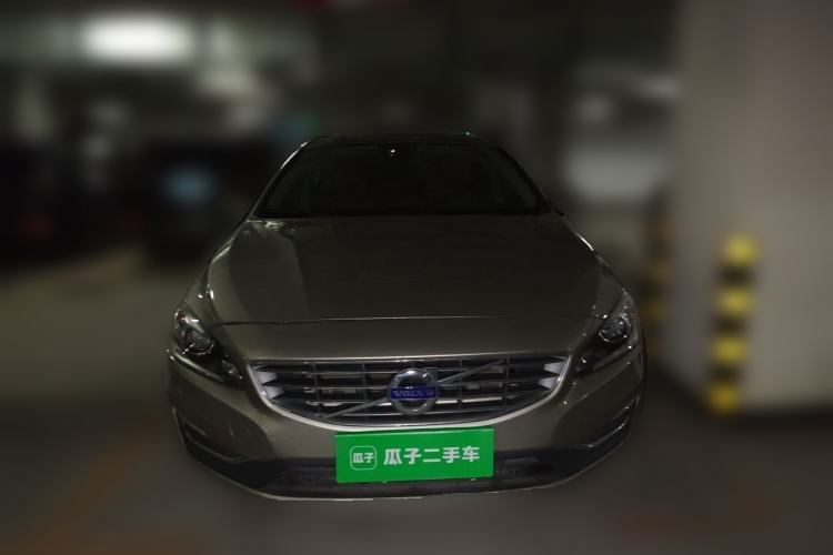 Used Volvo S60 2016 S60L T4 Zhiyuan Edition Front