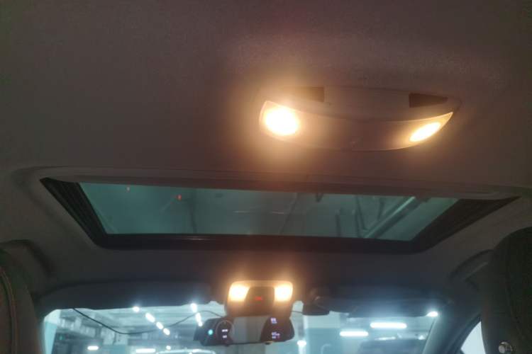 Used Volvo S60 2016 S60L T4 Zhiyuan Edition Headliner