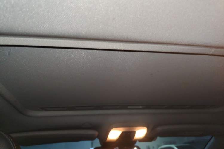 Used Volvo S60 2016 S60L T4 Zhiyuan Edition Headliner