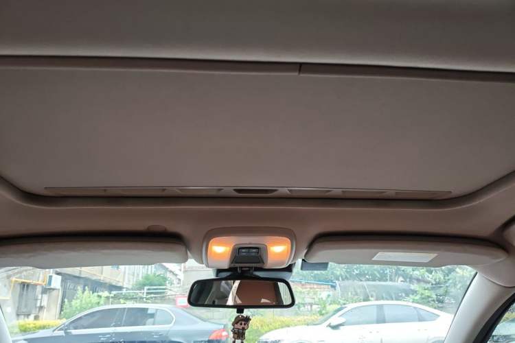 Used Volvo S60 2016 S60L T4 Zhiyuan Edition Headliner