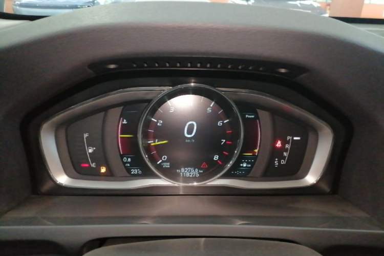 Used Volvo S60 2016 S60L T4 Zhiyuan Edition Instrument Cluster