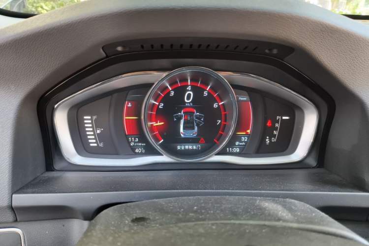 Used Volvo S60 2016 S60L T5 Intelligent Drive Edition Instrument Cluster