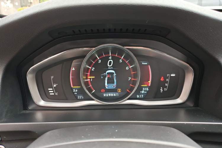 Used Volvo S60 2016 S60L T4 Zhiyuan Edition Instrument Cluster