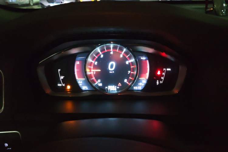 Used Volvo S60 2016 S60L T4 Zhiyuan Edition Instrument Cluster