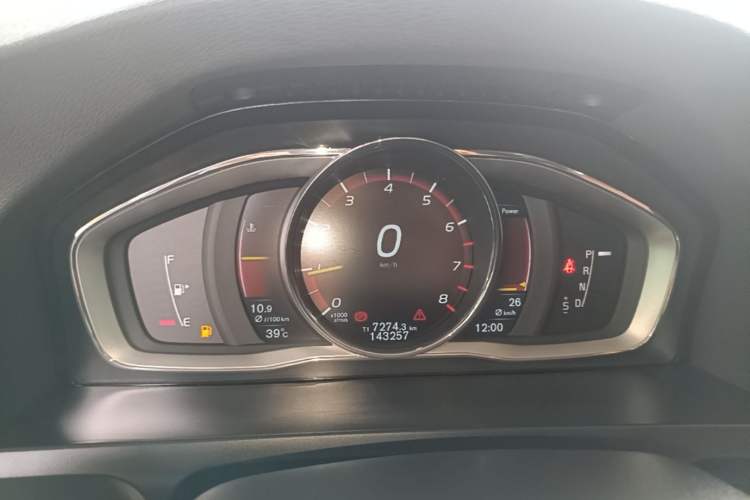 Used Volvo S60 2016 S60L T5 Intelligent Drive Edition Instrument Cluster