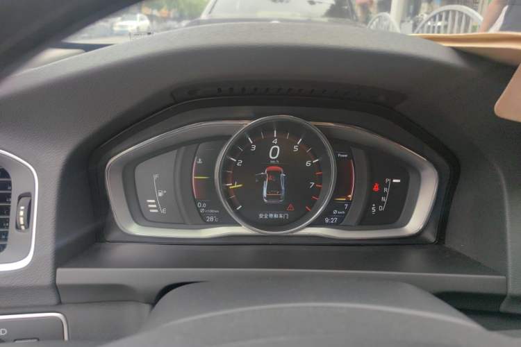 Used Volvo S60 2016 S60L T5 Intelligent Drive Edition Instrument Cluster