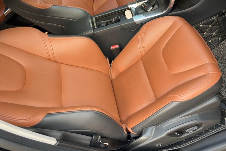 Used Volvo S60 2016 S60L T5 Intelligent Drive Edition Interior 10