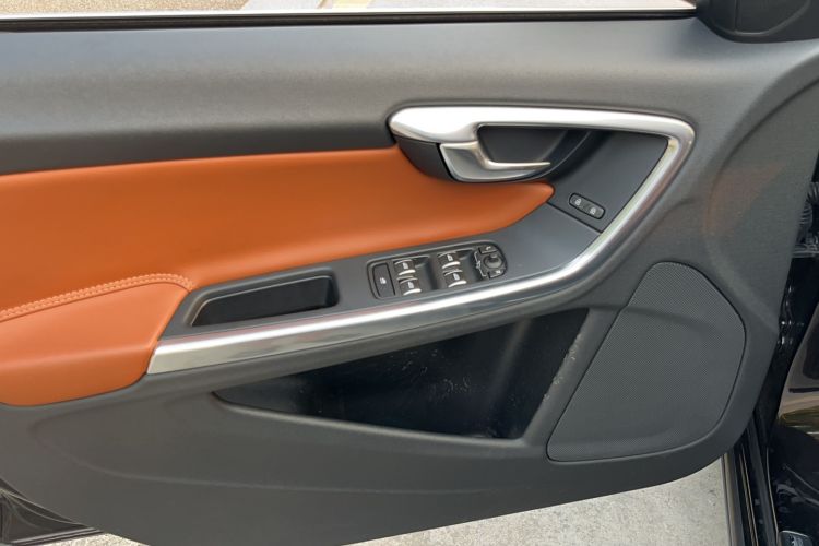 Used Volvo S60 2016 S60L T5 Intelligent Drive Edition Interior 2