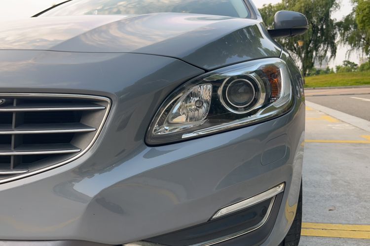 Used Volvo S60 2016 S60L T5 Intelligent Drive Edition Left Front Headlight